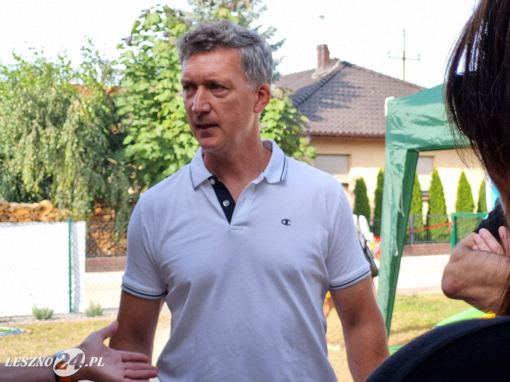 Przecięcie wstęgi na osiedlu w Rydzynie