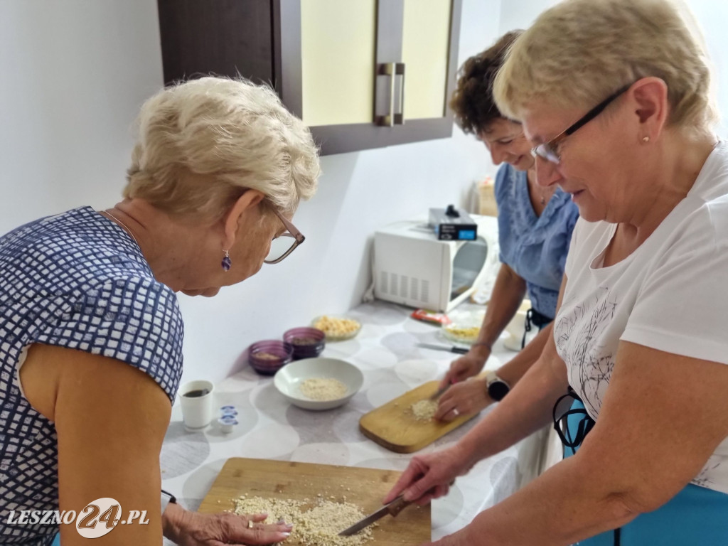 Dostali śpiewniki i śpiewali