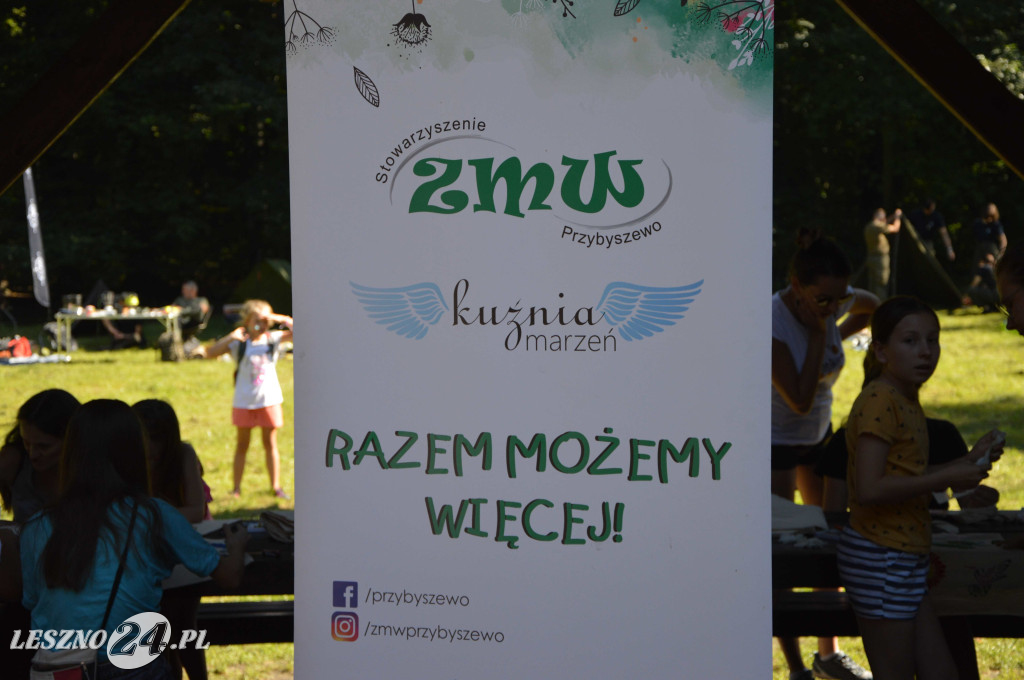 Piknik na Polanie Trzech Dębów w Karczmie Borowej