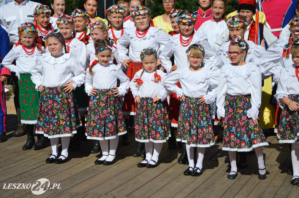 Piknik na Polanie Trzech Dębów w Karczmie Borowej