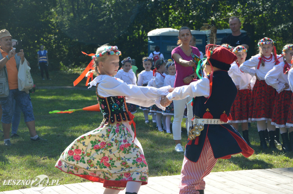 Piknik na Polanie Trzech Dębów w Karczmie Borowej