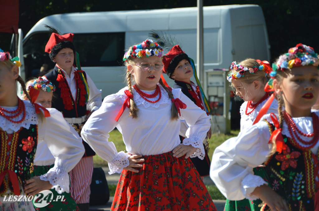 Piknik na Polanie Trzech Dębów w Karczmie Borowej