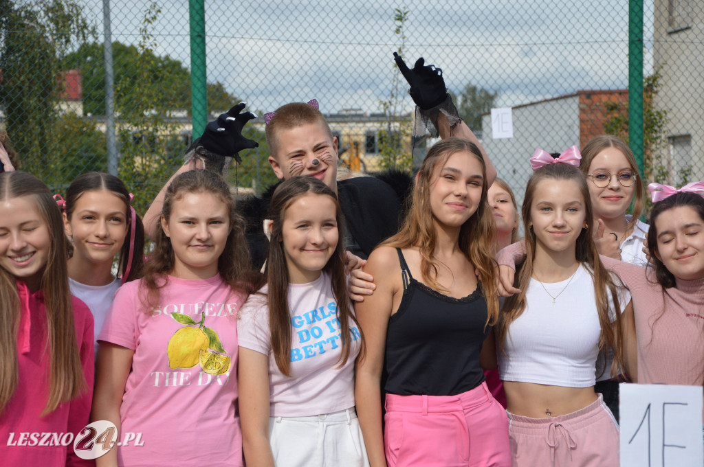 Piknik Leszczyńskich i otrzęsiny w I Liceum Ogólnokształcącym