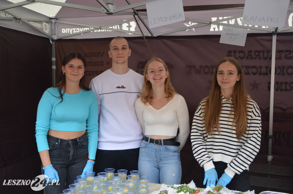 Piknik Leszczyńskich i otrzęsiny w I Liceum Ogólnokształcącym