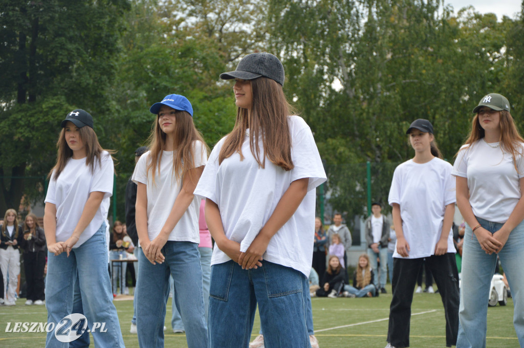 Piknik Leszczyńskich i otrzęsiny w I Liceum Ogólnokształcącym