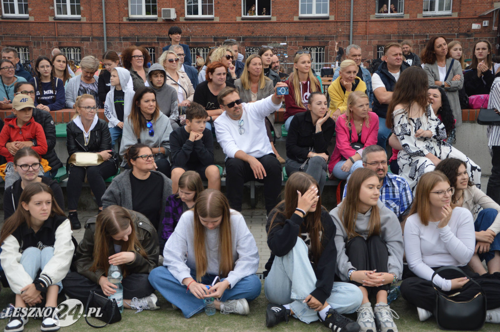 Piknik Leszczyńskich i otrzęsiny w I Liceum Ogólnokształcącym