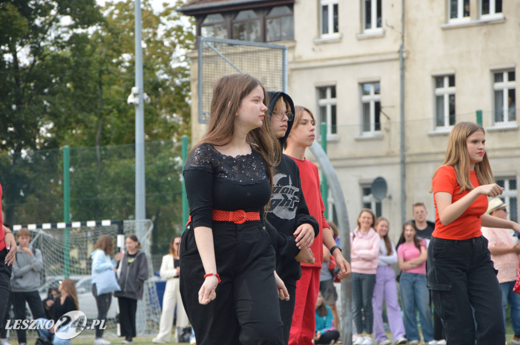 Piknik Leszczyńskich i otrzęsiny w I Liceum Ogólnokształcącym