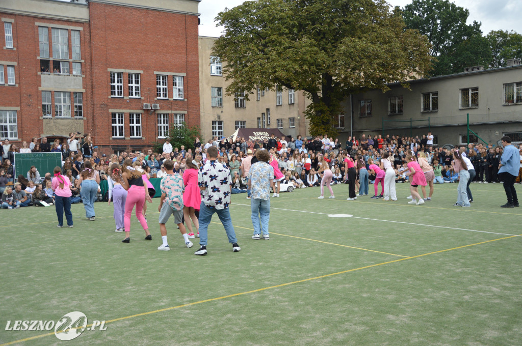 Piknik Leszczyńskich i otrzęsiny w I Liceum Ogólnokształcącym