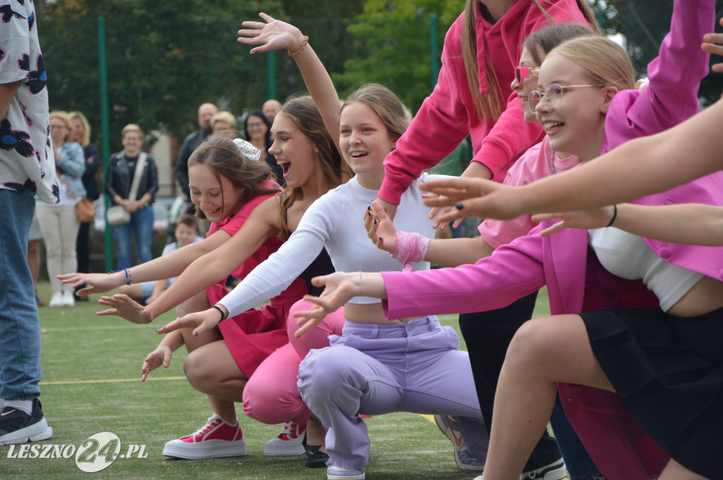 Piknik Leszczyńskich i otrzęsiny w I Liceum Ogólnokształcącym