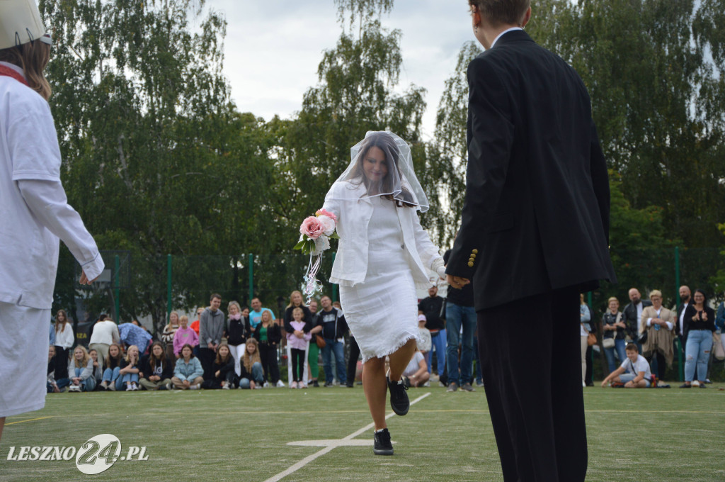Piknik Leszczyńskich i otrzęsiny w I Liceum Ogólnokształcącym