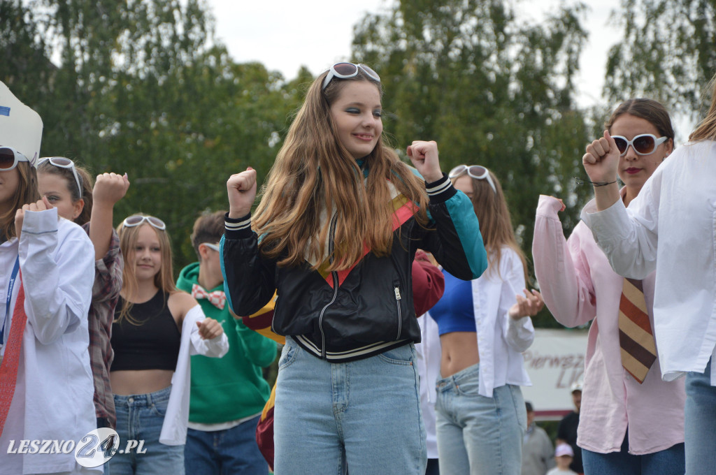 Piknik Leszczyńskich i otrzęsiny w I Liceum Ogólnokształcącym