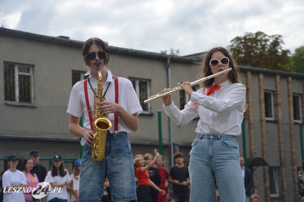 Piknik Leszczyńskich i otrzęsiny w I Liceum Ogólnokształcącym