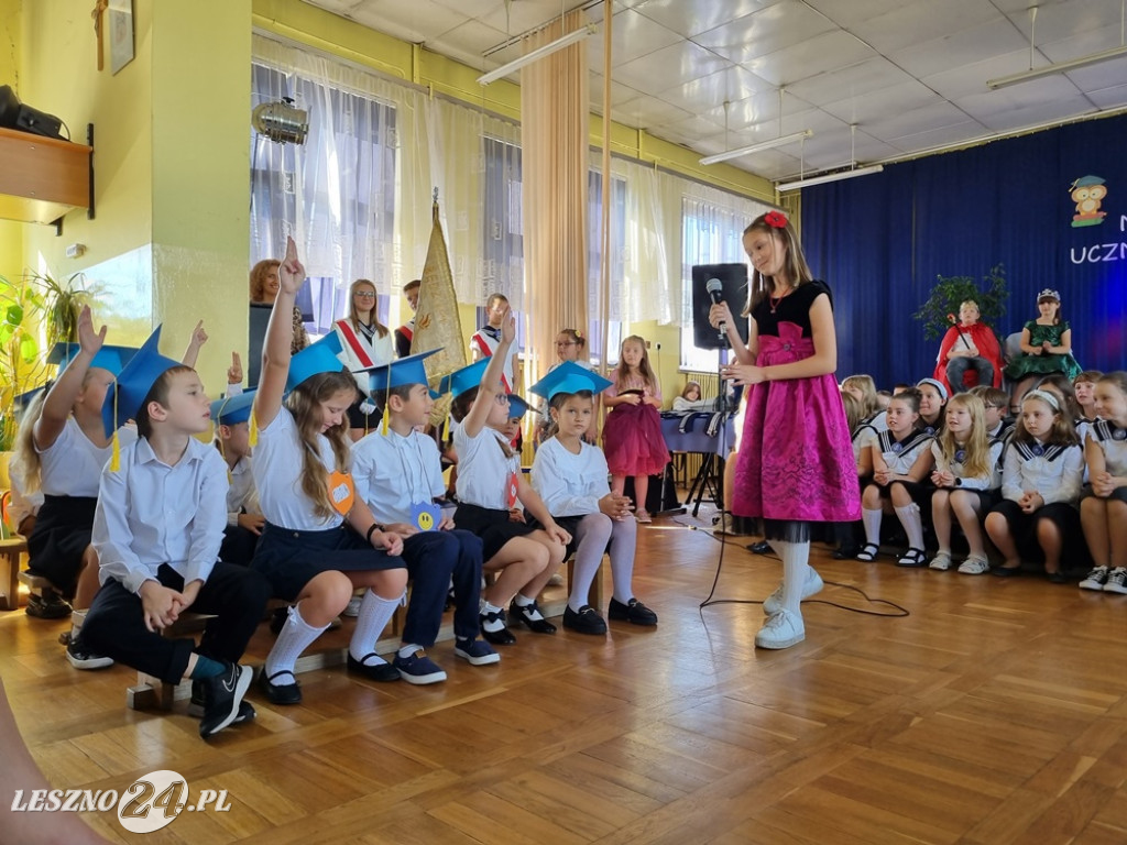 Pasowanie w SP 2 w Lesznie