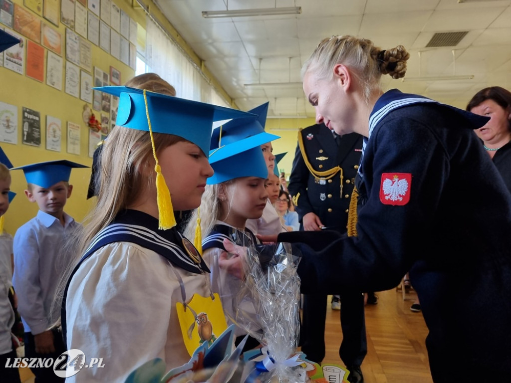 Pasowanie w SP 2 w Lesznie