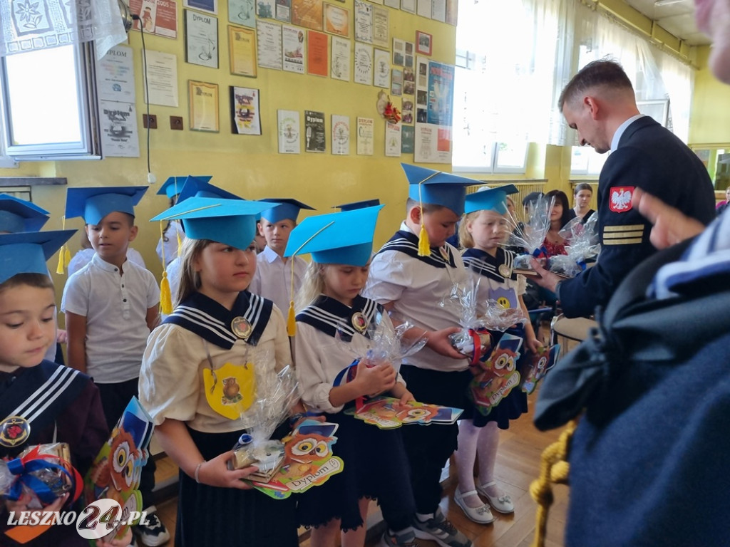 Pasowanie w SP 2 w Lesznie