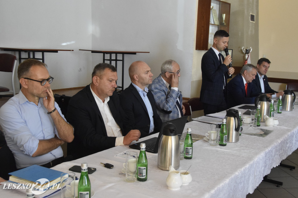 Spotkanie w sprawie nieczynnego mostu