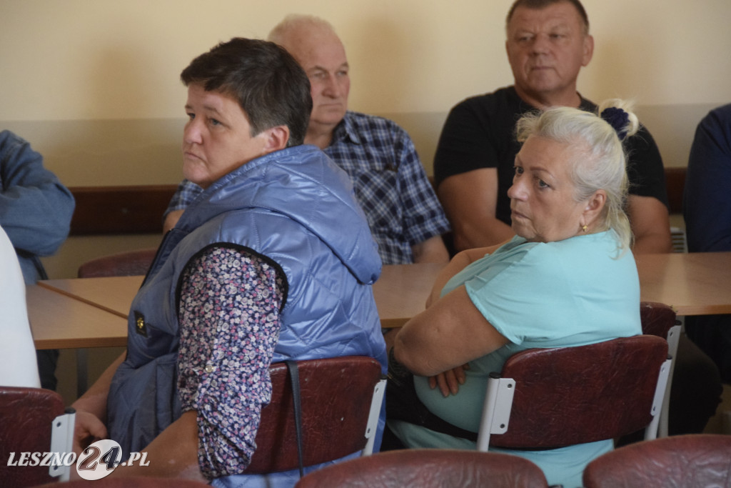 Spotkanie w sprawie nieczynnego mostu