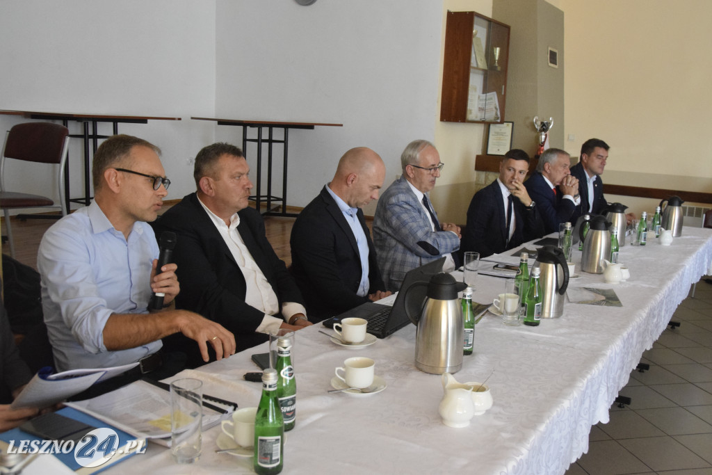 Spotkanie w sprawie nieczynnego mostu