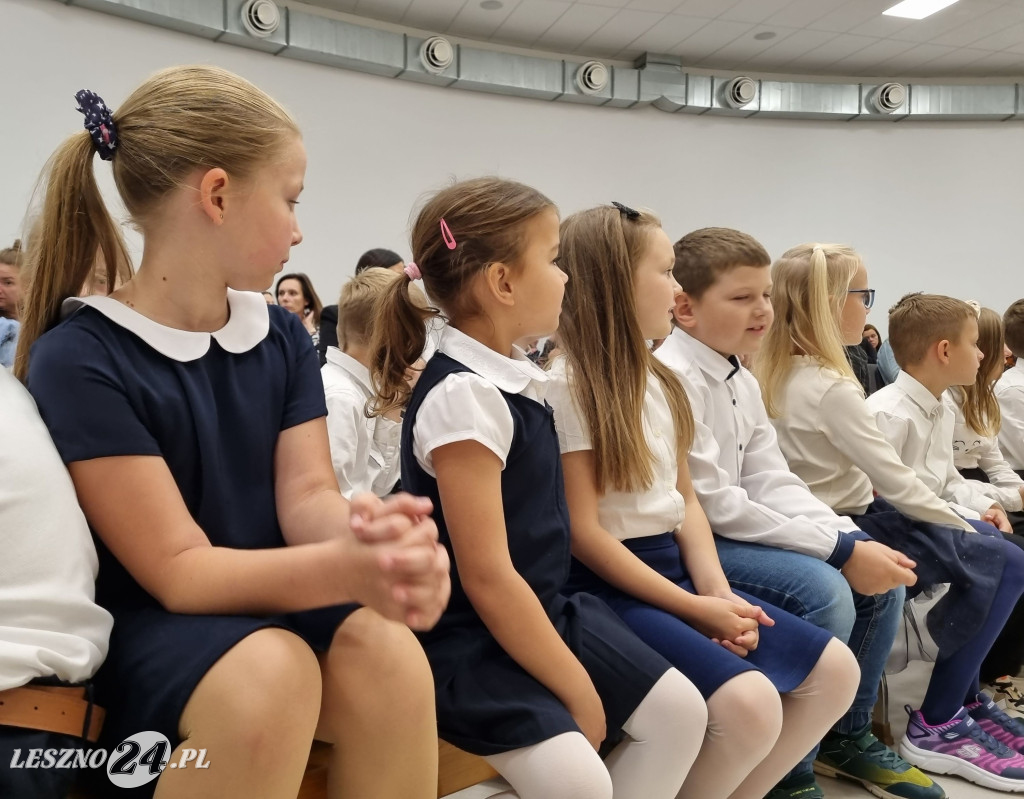 Pasowanie w SP Rydzyna