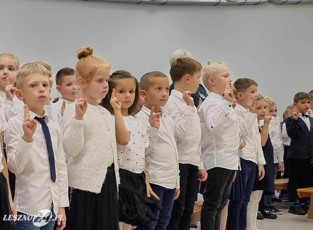 Pasowanie w SP Rydzyna