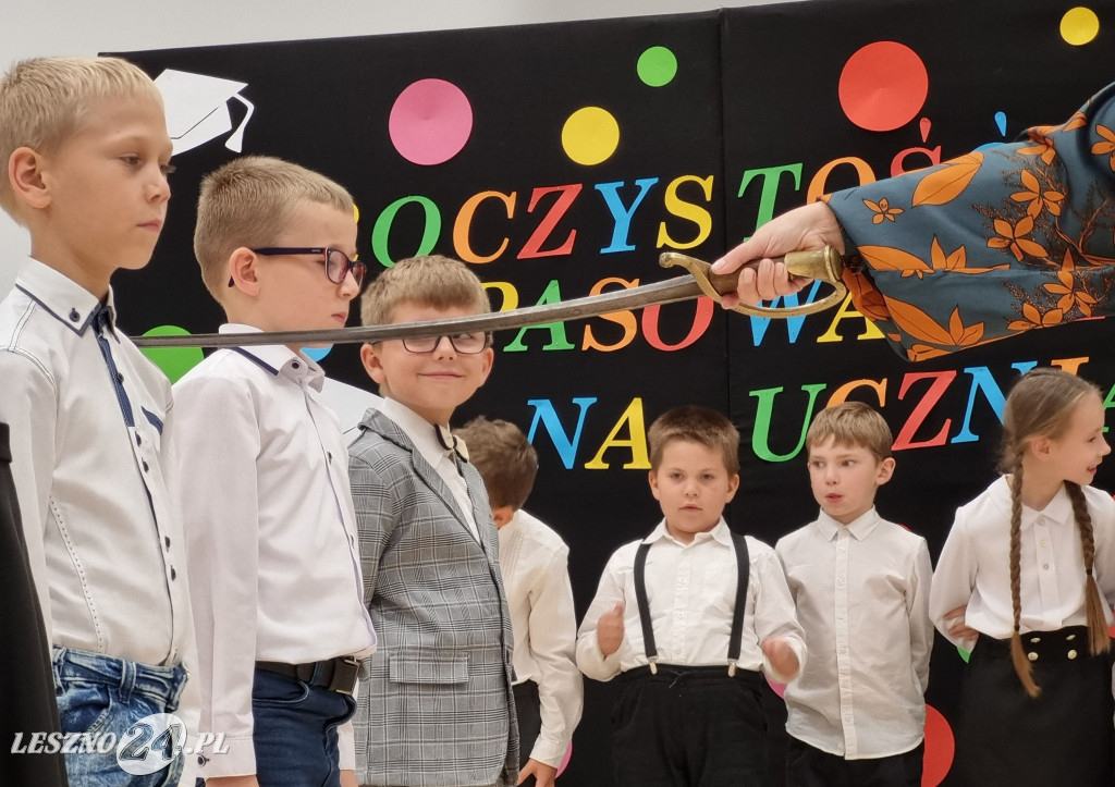 Pasowanie w SP Rydzyna