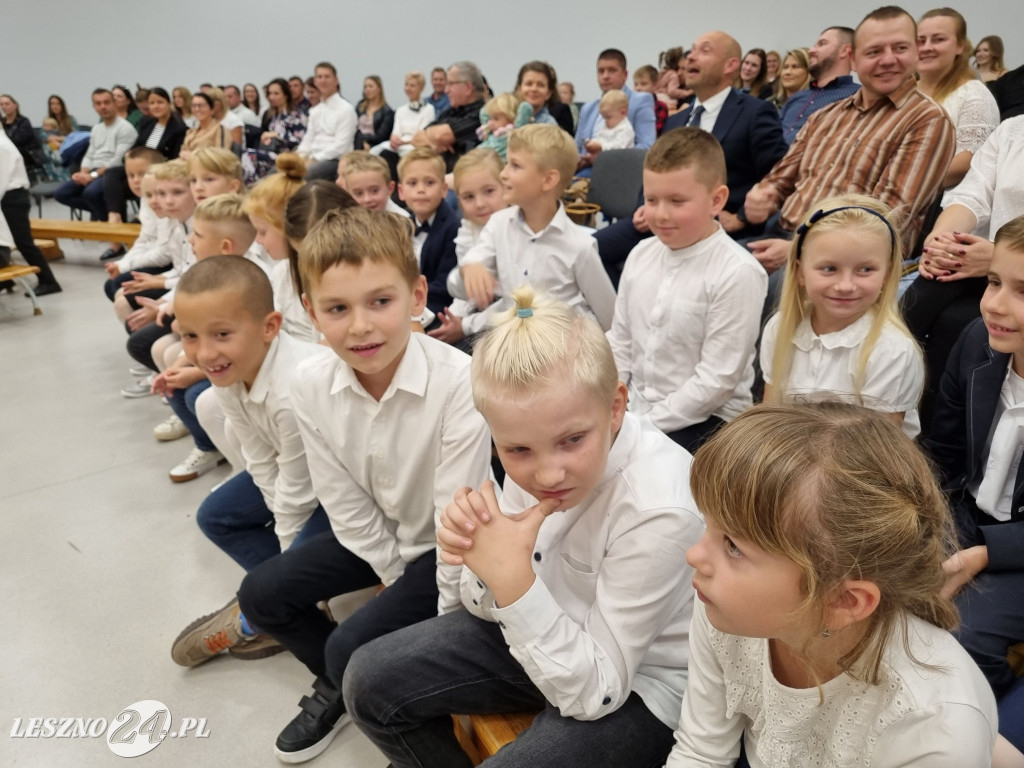 Pasowanie w SP Rydzyna