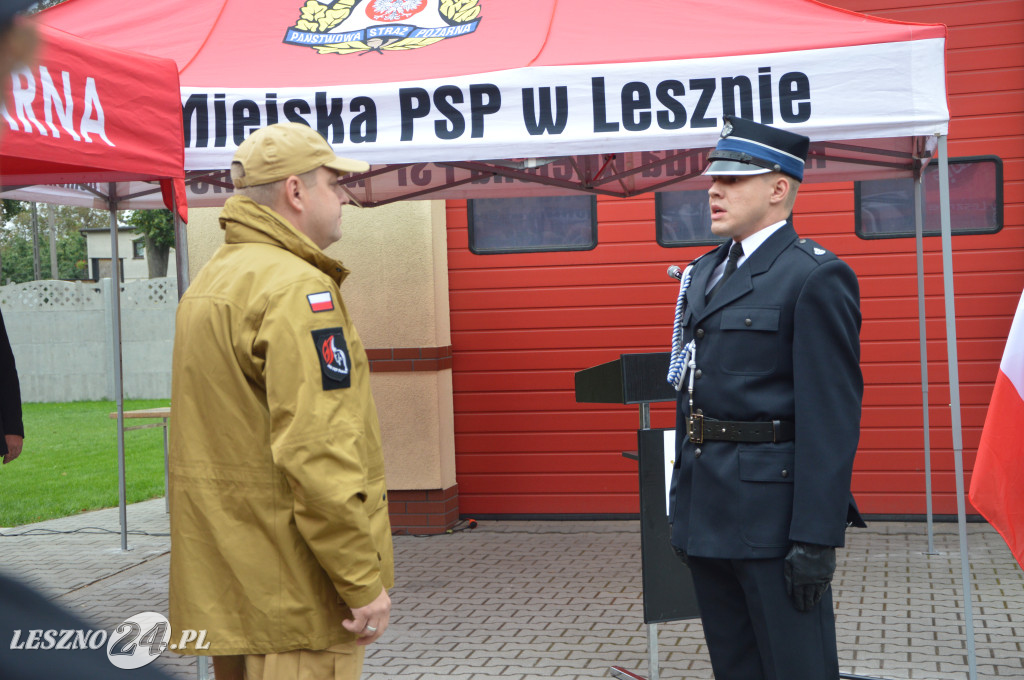 Strażacy z Wilkowic z nowym samochodem