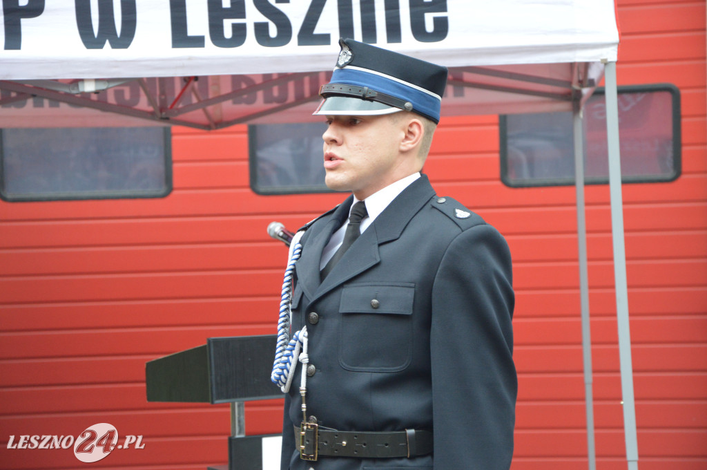 Strażacy z Wilkowic z nowym samochodem