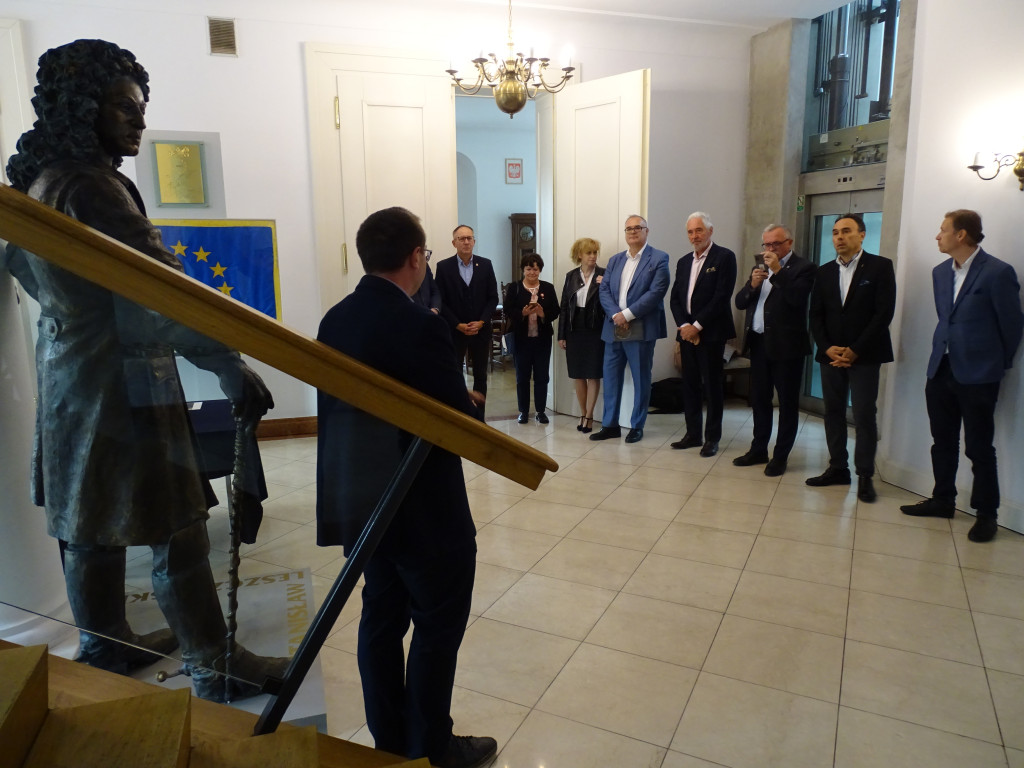 Pomnik Króla Stanisława Leszczyńskiego w Lesznie