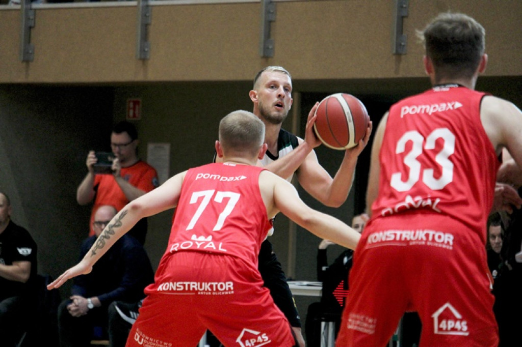 Odmłodzone derby w Rawiczu dla Polonii