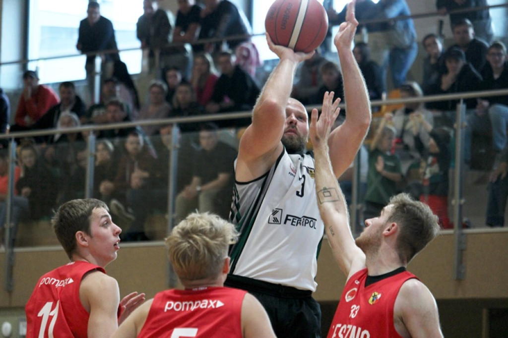 Odmłodzone derby w Rawiczu dla Polonii