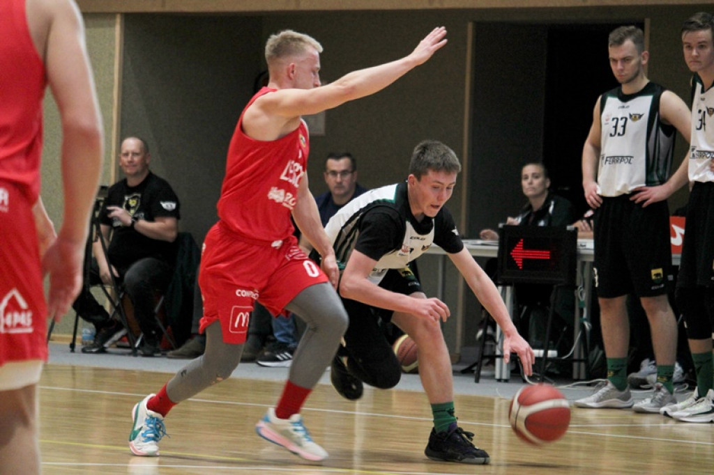 Odmłodzone derby w Rawiczu dla Polonii