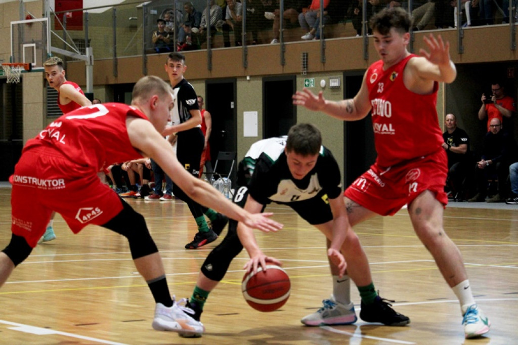 Odmłodzone derby w Rawiczu dla Polonii