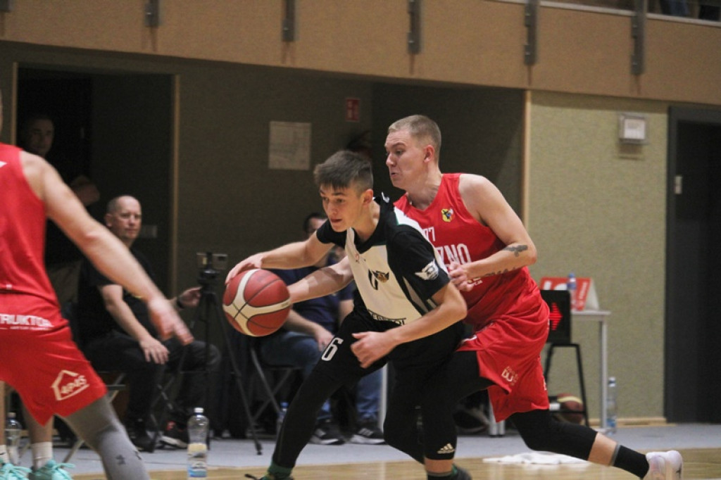 Odmłodzone derby w Rawiczu dla Polonii