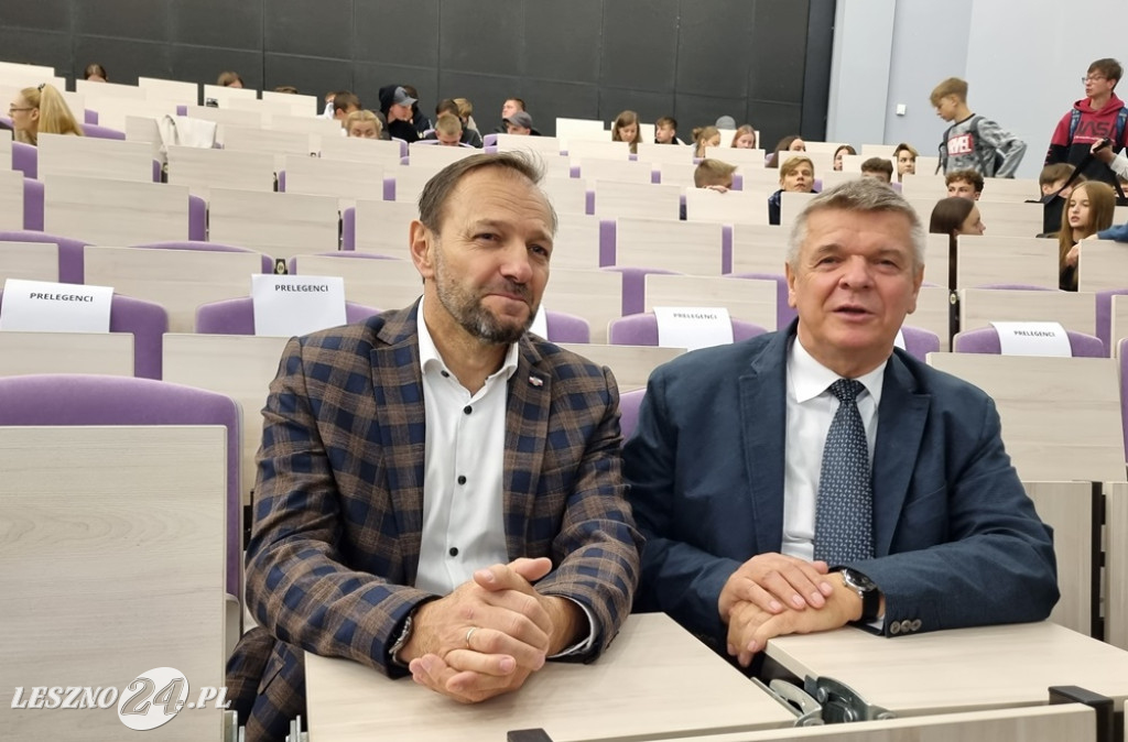 Targi pracy i praktyk w ANS w Lesznie