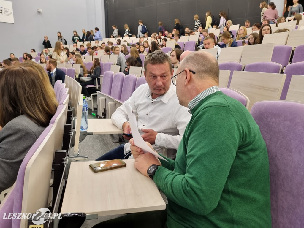 Targi pracy i praktyk w ANS w Lesznie
