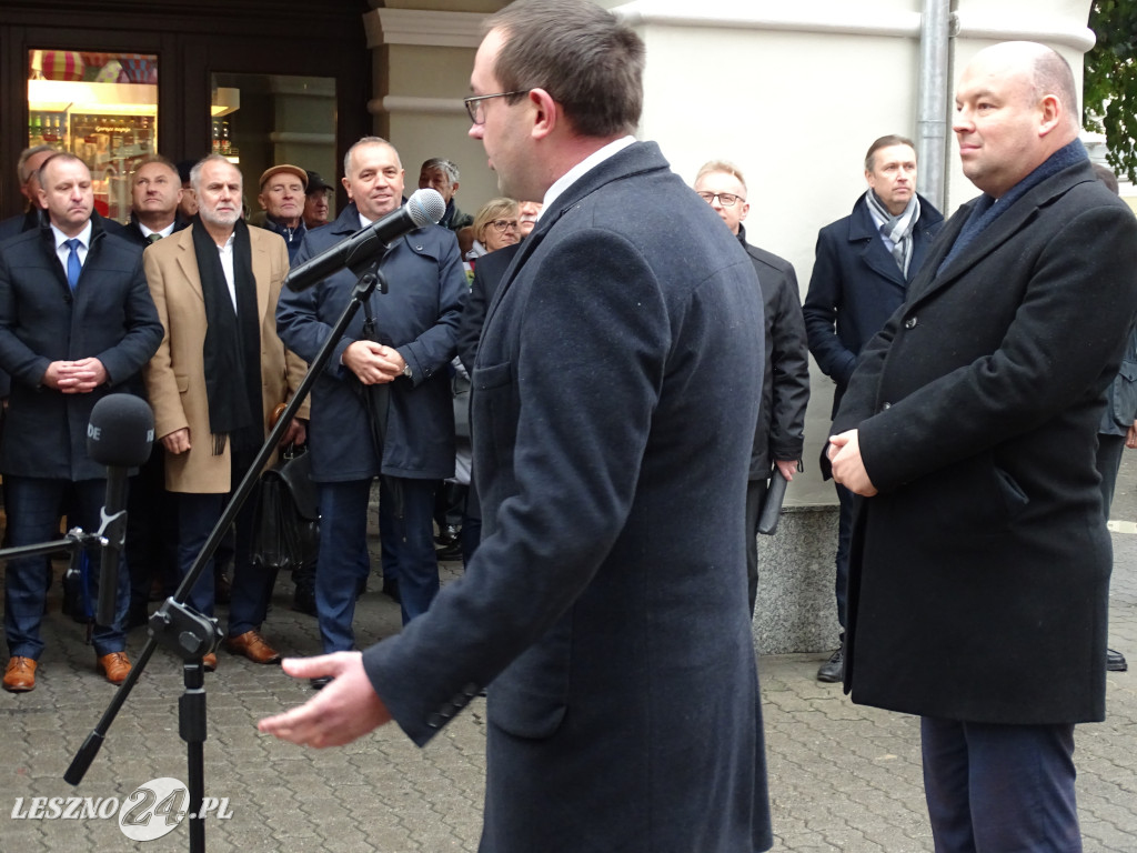 Odsłonięcie pomnika Króla Stanisława Leszczyńskiego w Lesznie
