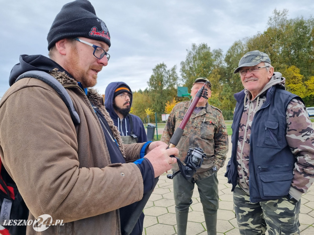 Puchary burmistrza Rydzyny dla wędkarzy