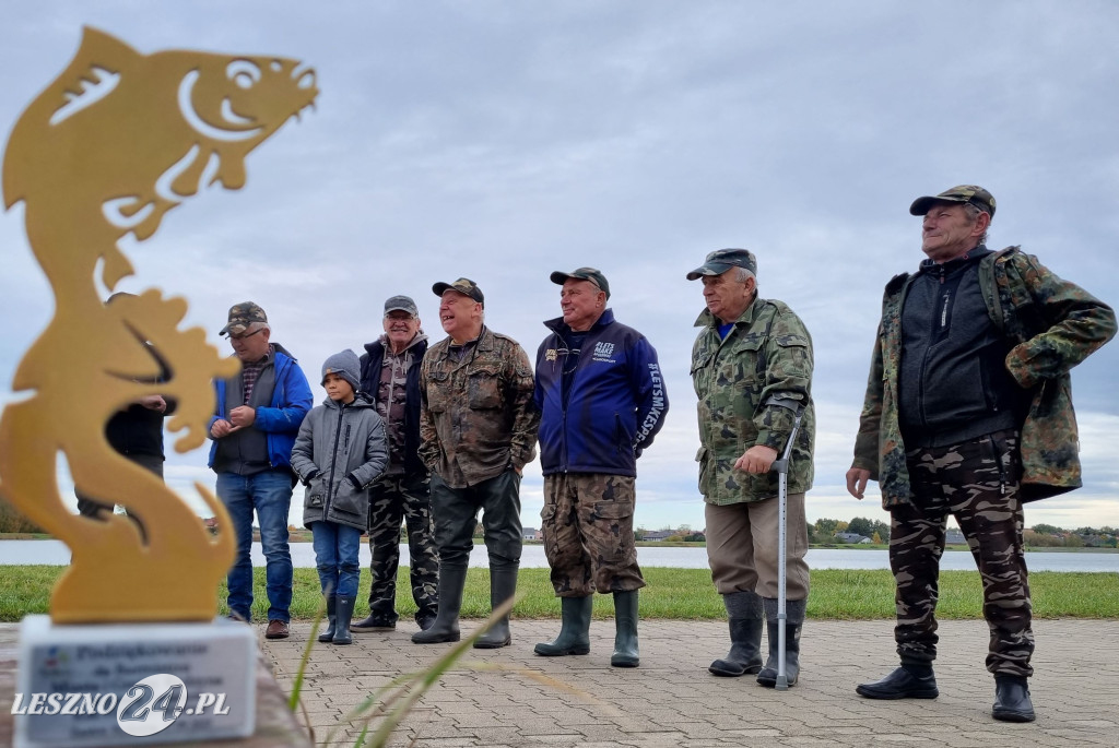 Puchary burmistrza Rydzyny dla wędkarzy