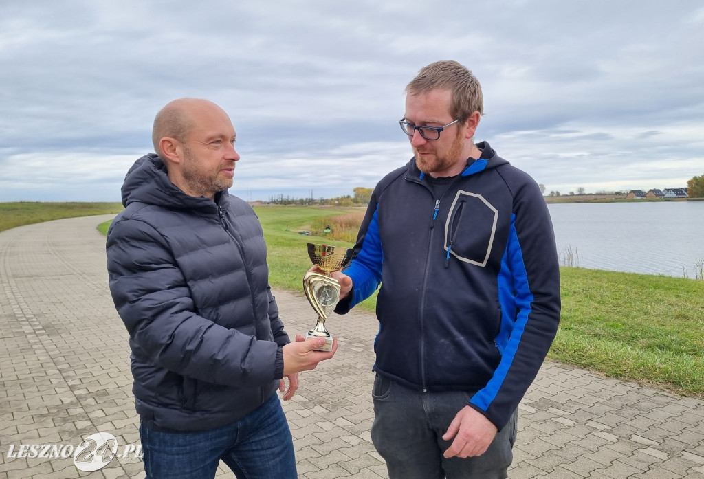 Puchary burmistrza Rydzyny dla wędkarzy