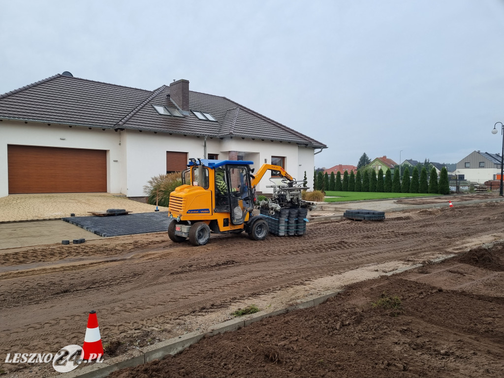 Budowa dróg na Osiedlu Rydzyna 2000