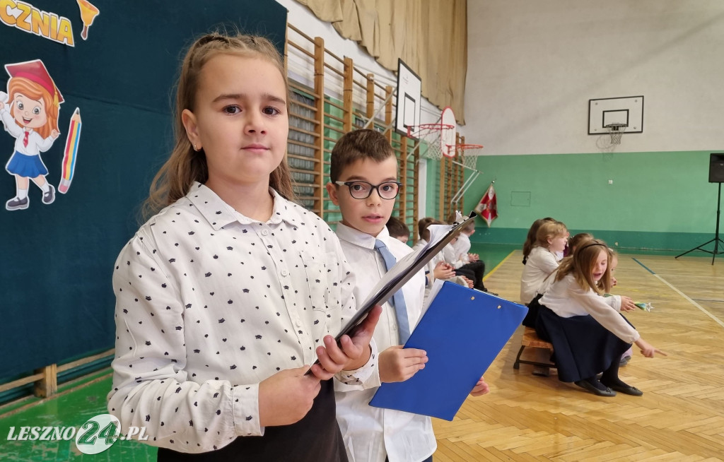 Pasowanie w SP 12 w Lesznie