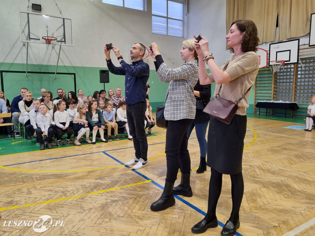Pasowanie w SP 12 w Lesznie