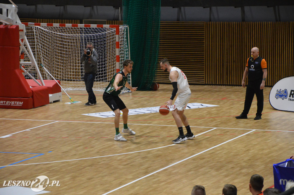 Emocjonujące derby w Trapezie
