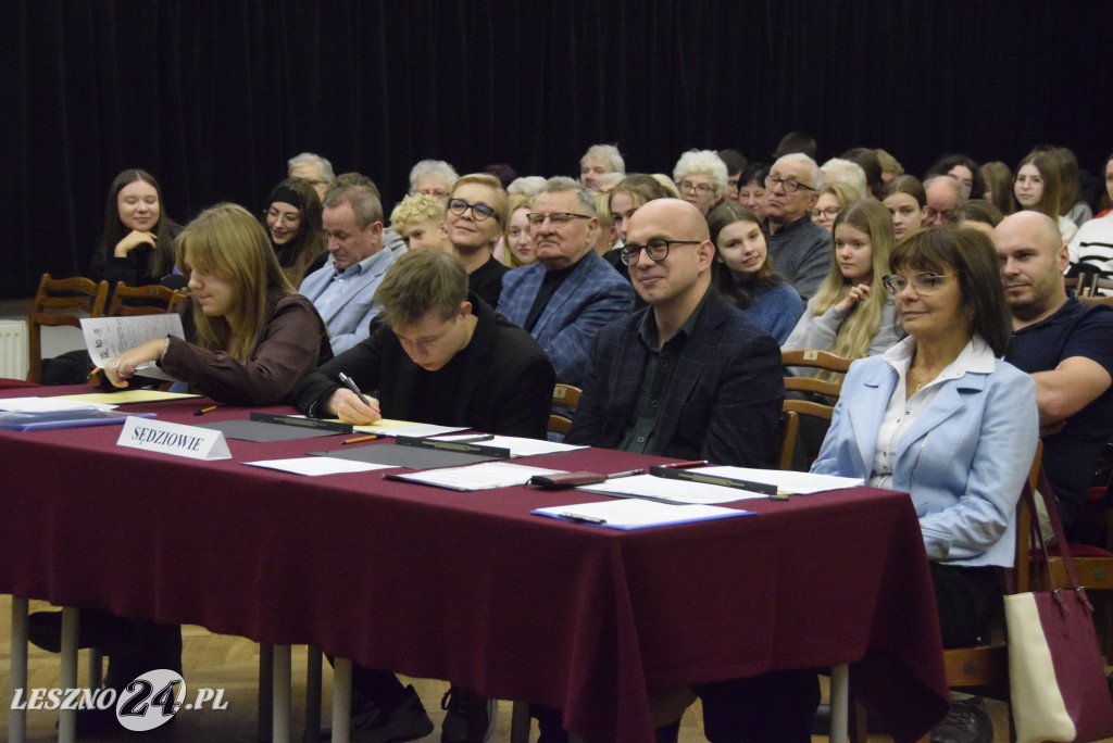 Debata Oksfordzka w MOK-u