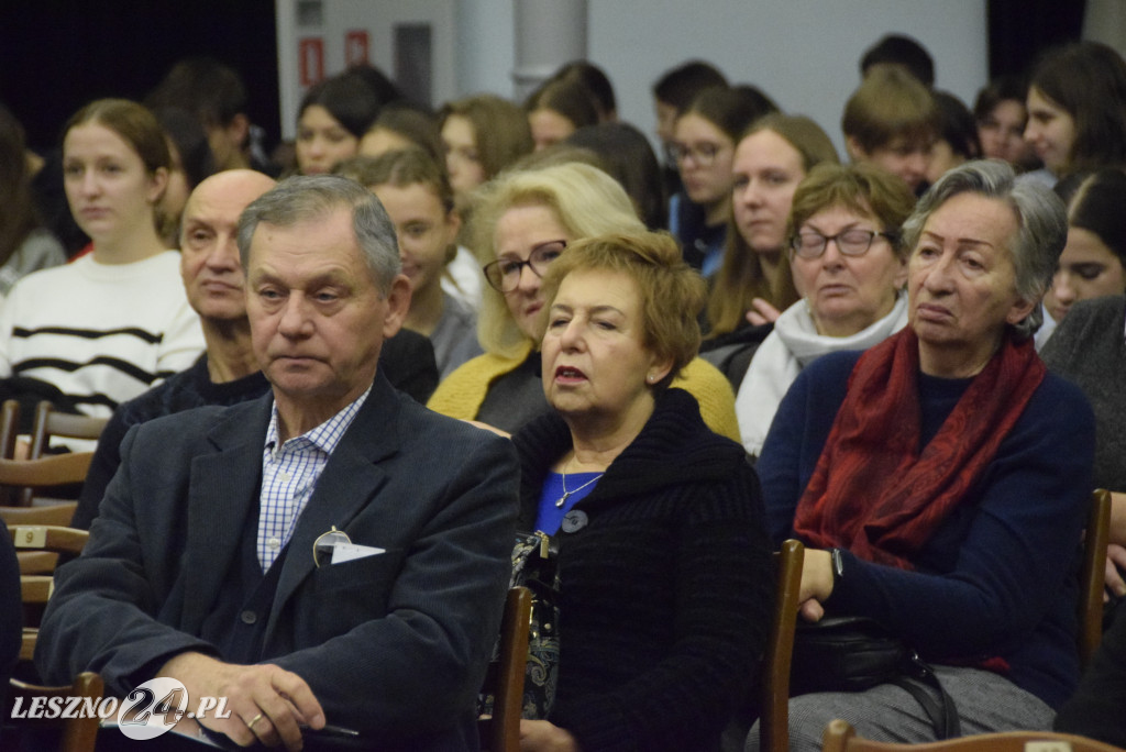 Debata Oksfordzka w MOK-u