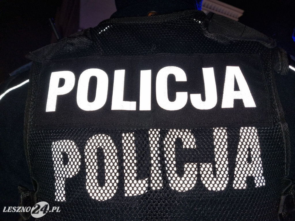 Zawyły syreny przed KMP w Lesznie