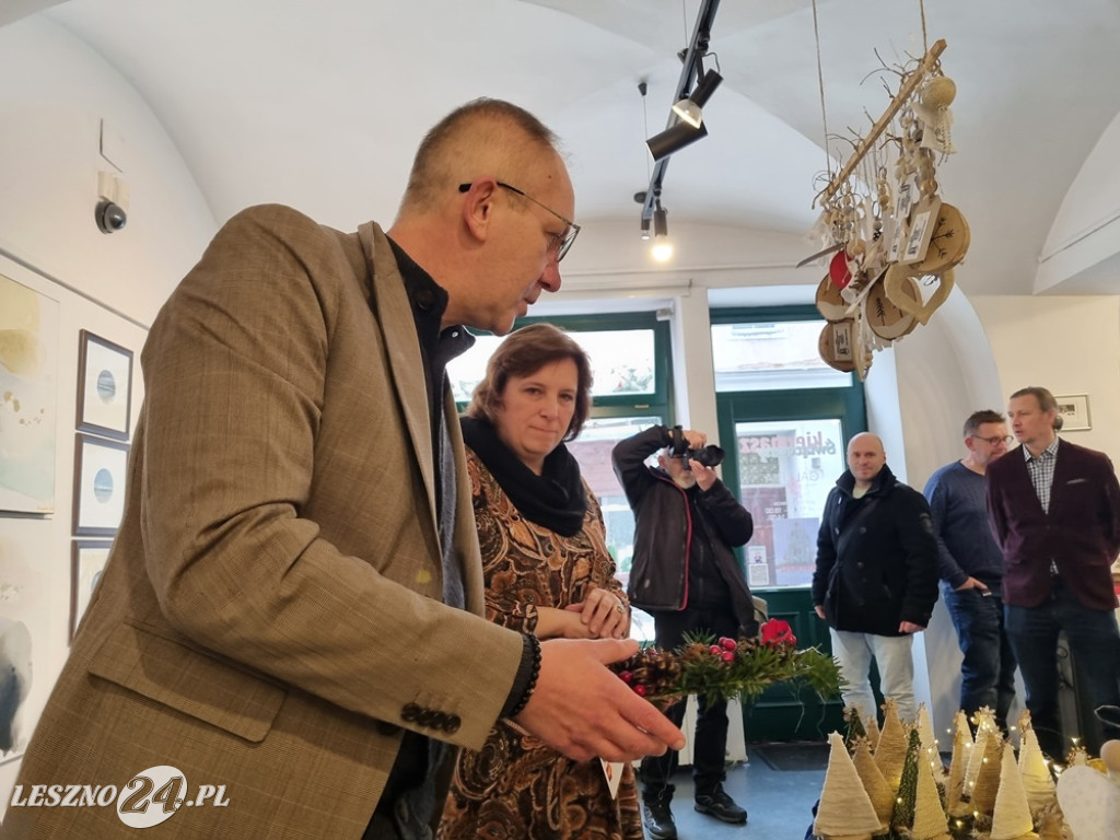 Kiermasz świąteczny w MBWA