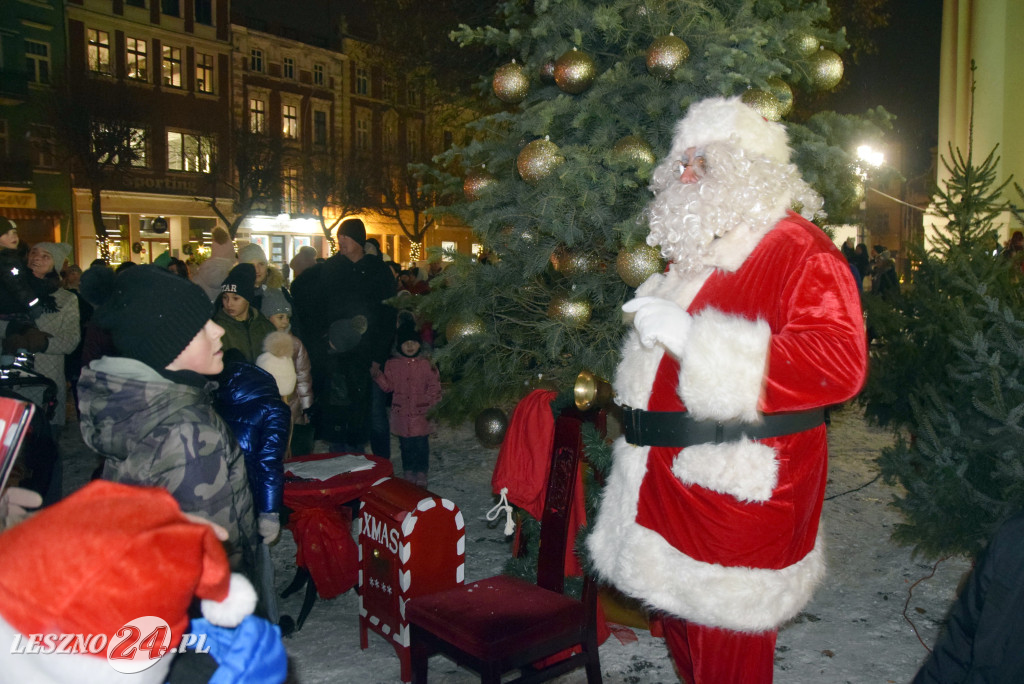 Mikołajki na Rynku w Lesznie