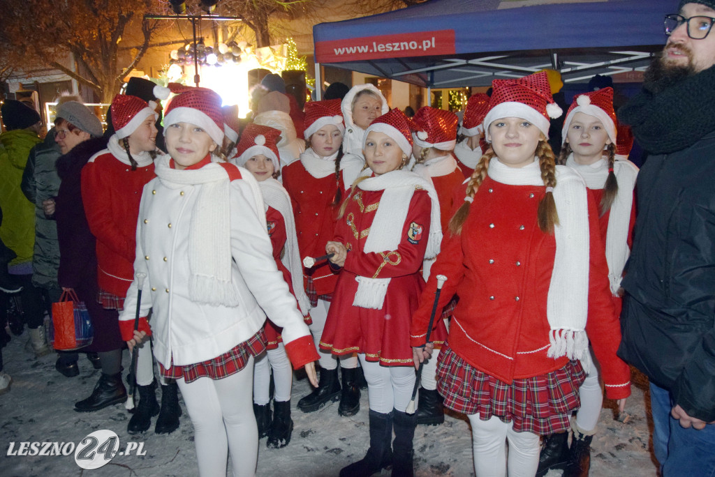 Mikołajki na Rynku w Lesznie